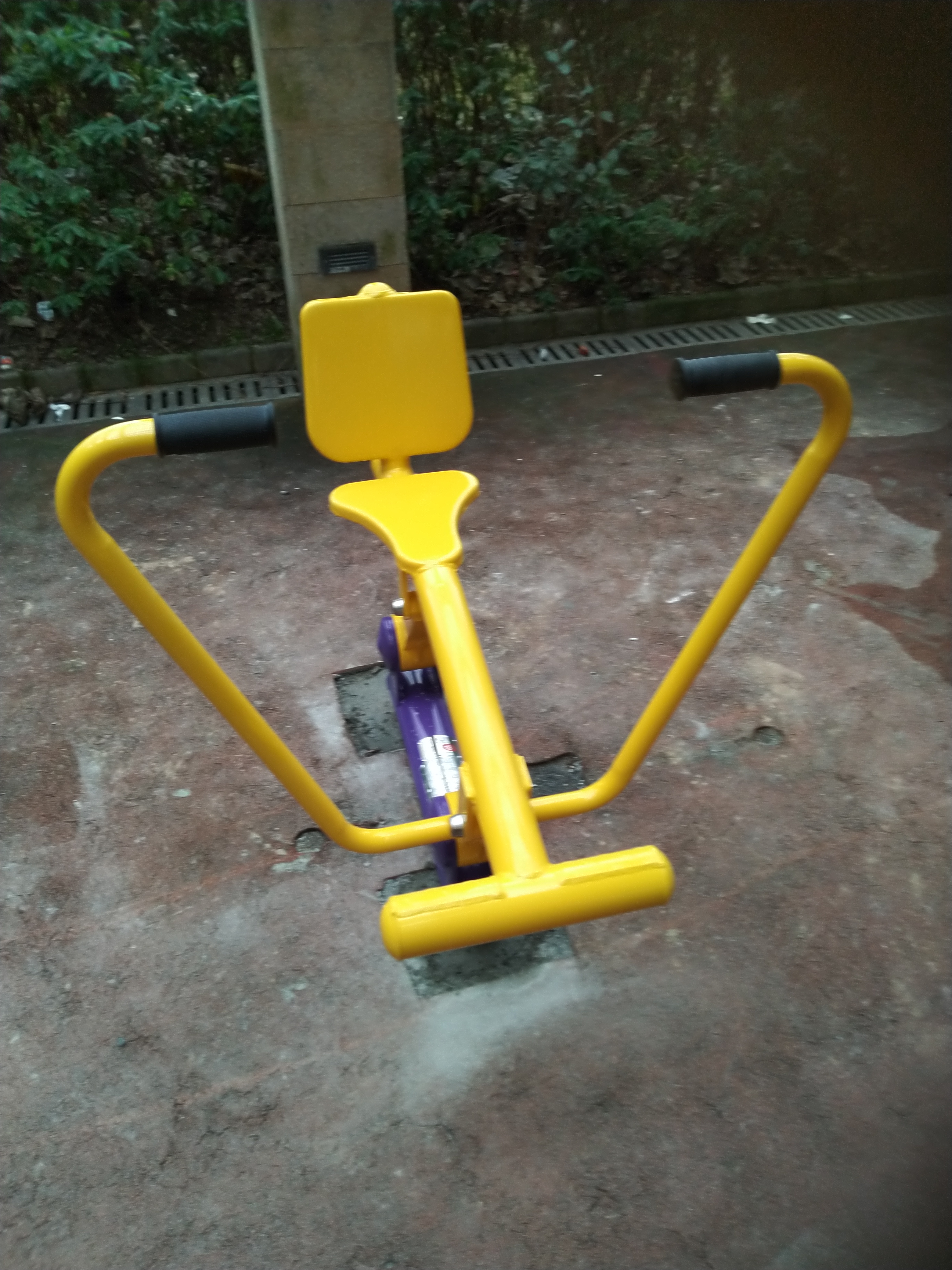 自重划船器