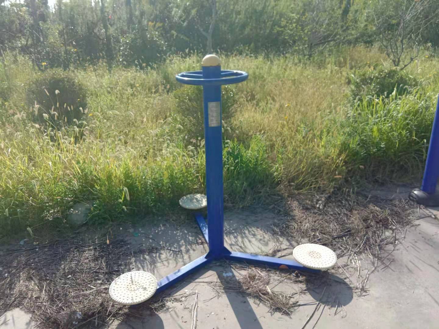 三位扭腰器