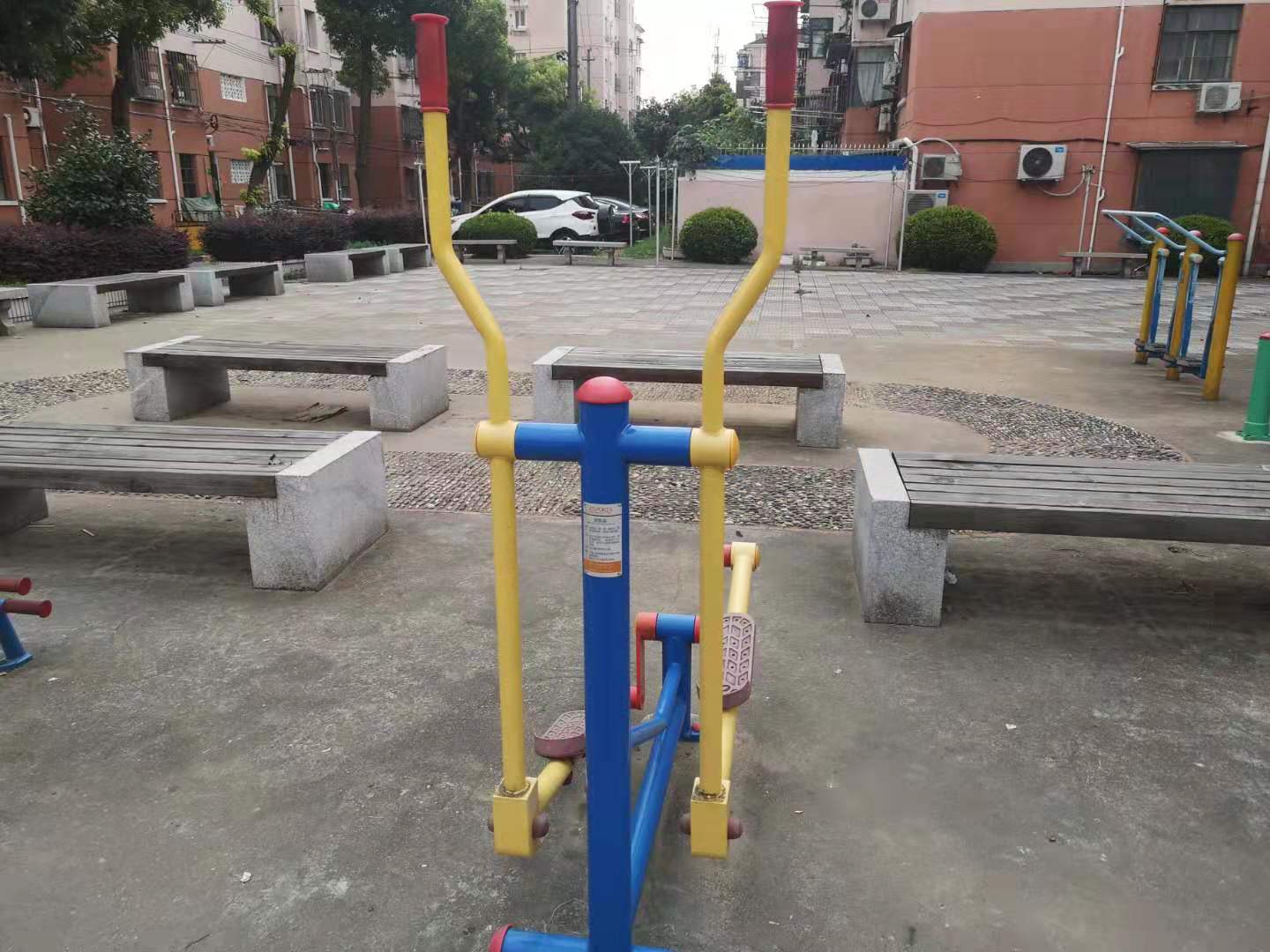 滑雪器