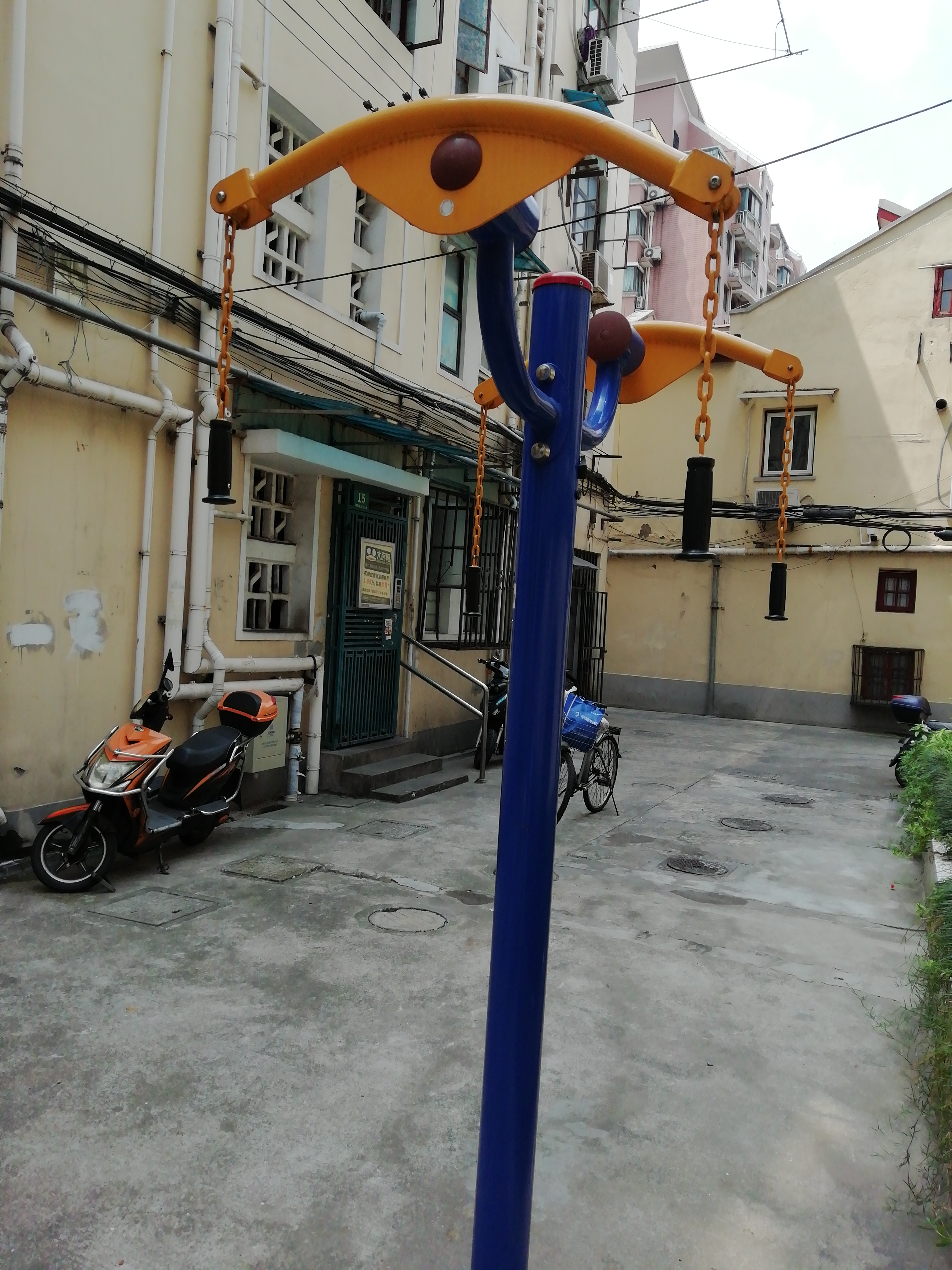 上肢牵引器