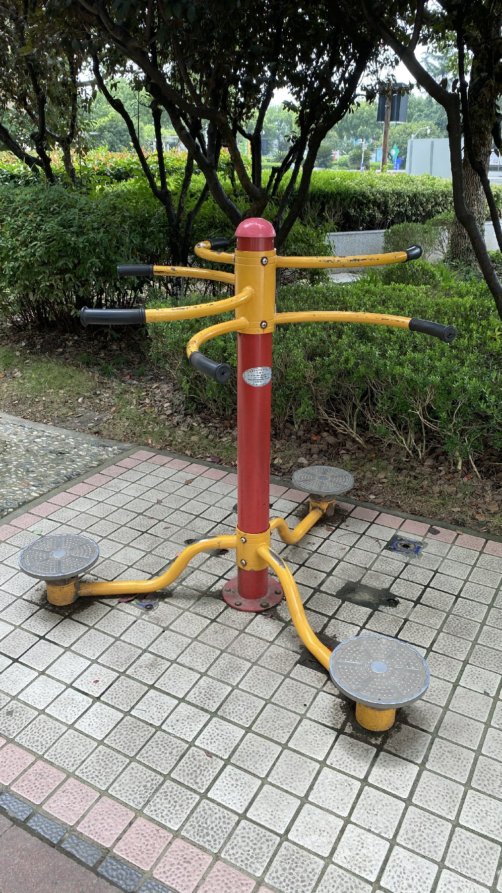 扭腰器