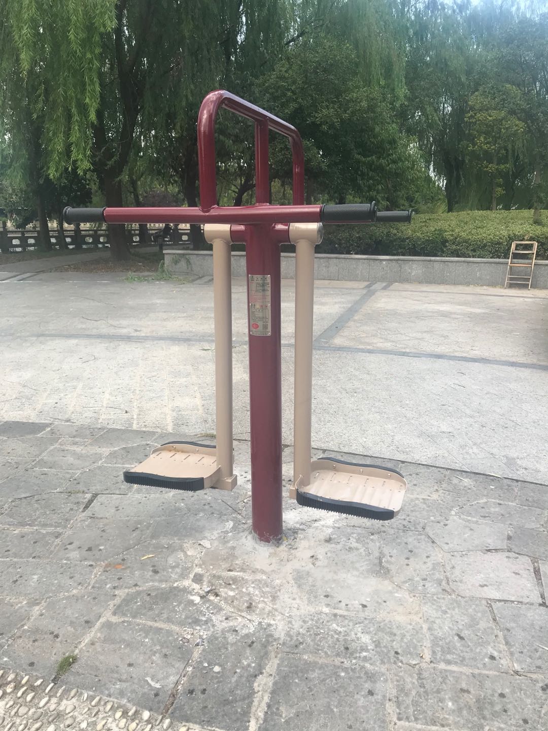 鐘擺器