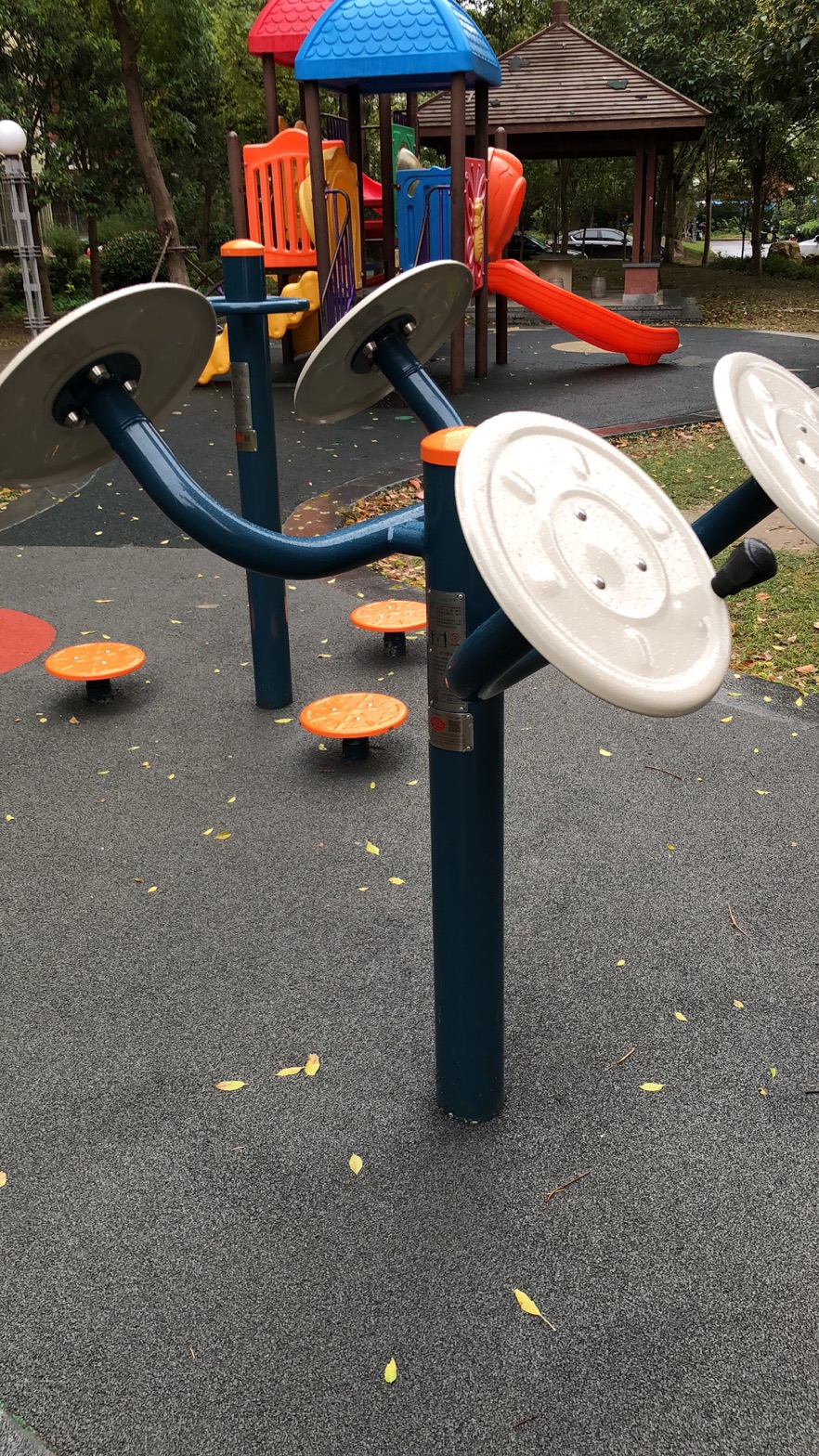 二位太极揉腿轮