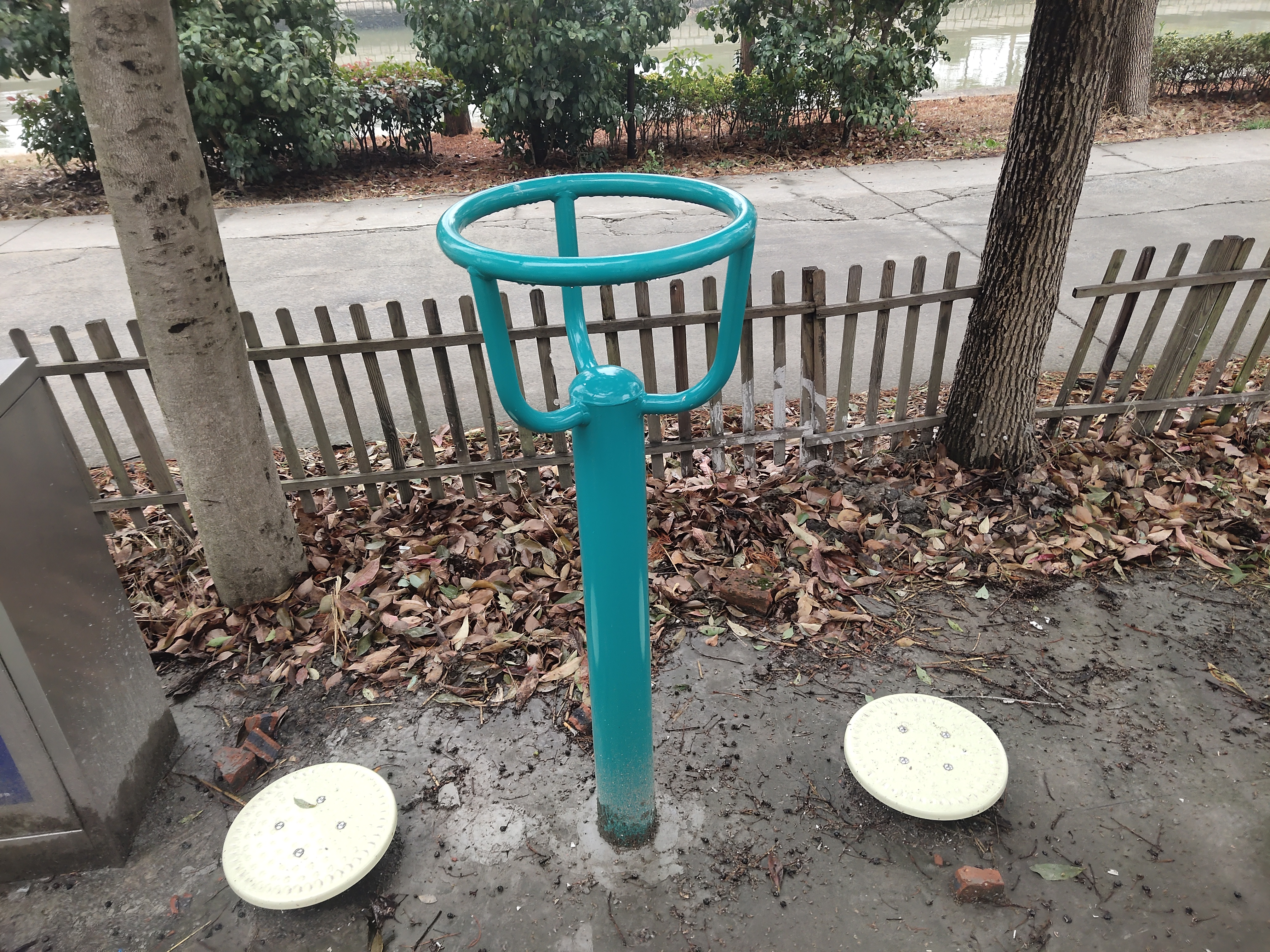 轉(zhuǎn)輪扭腰器