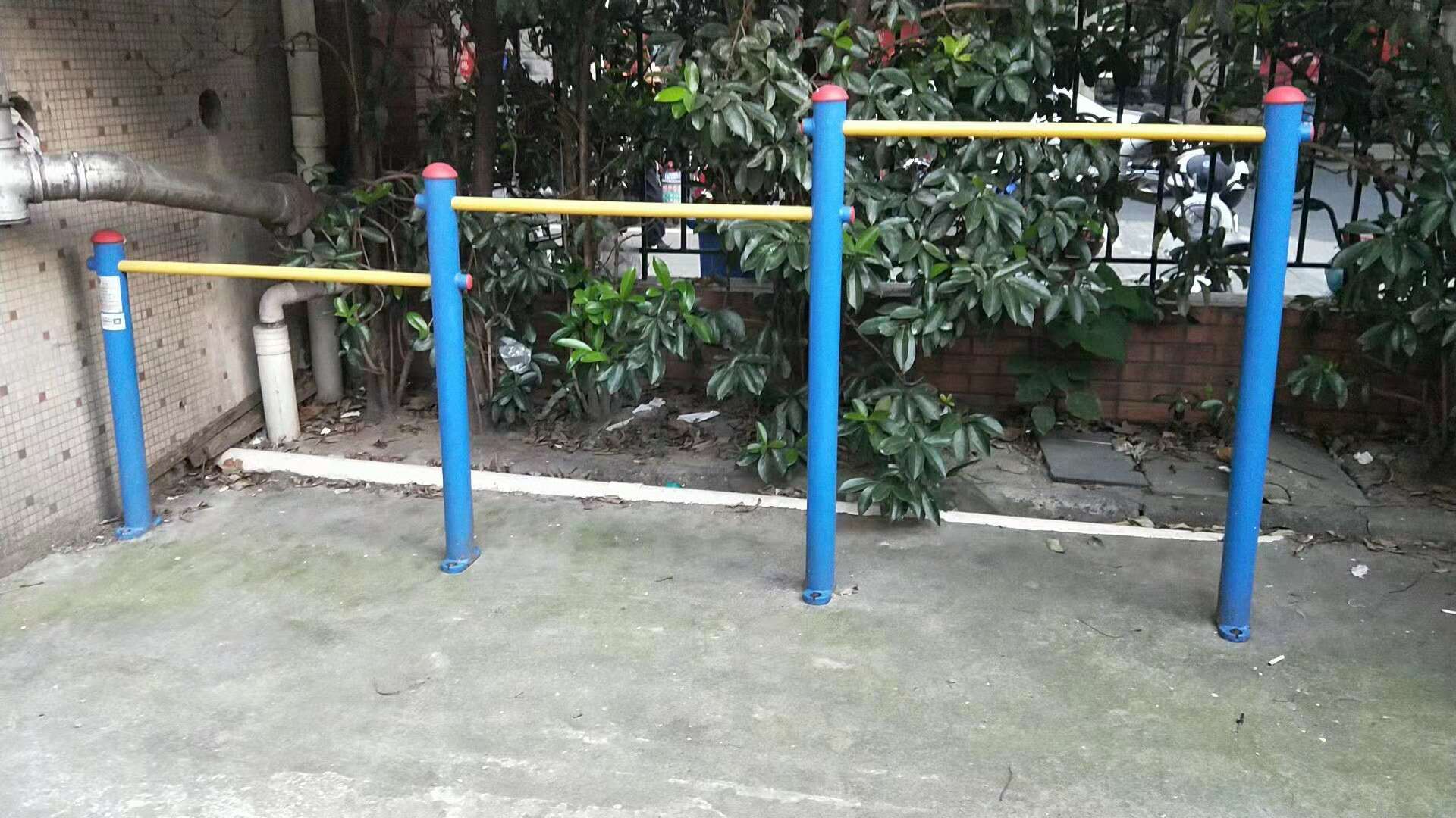 壓腿杠