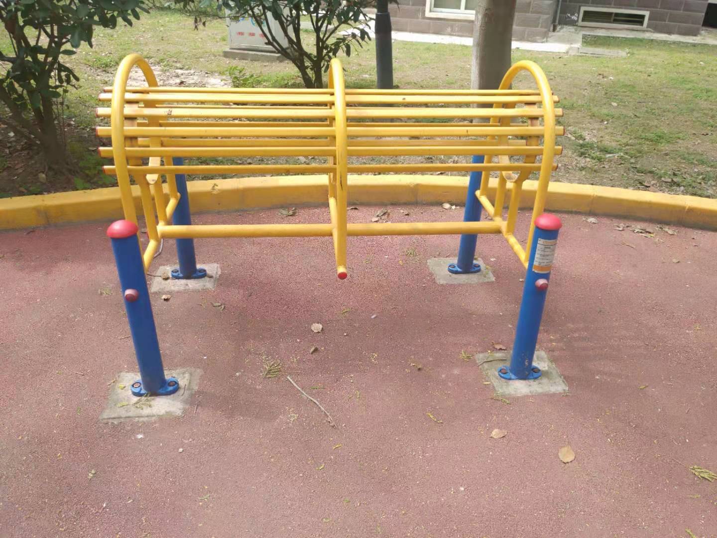 伸腰器