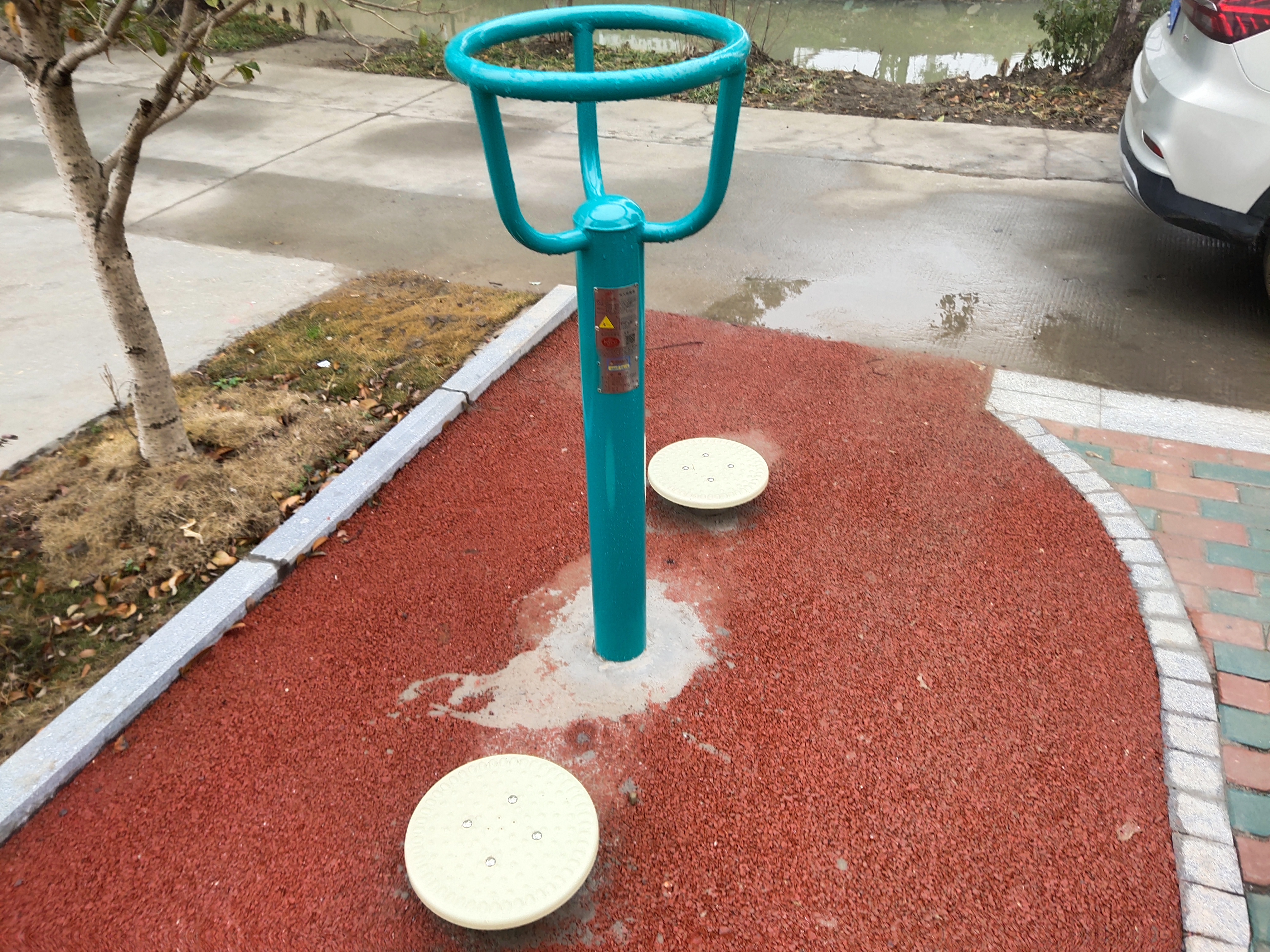 转轮扭腰器
